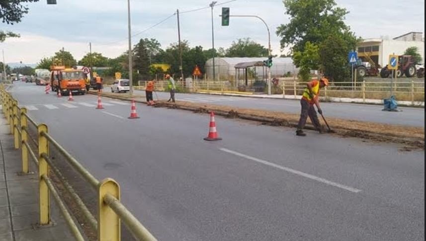 Ο Δήμος Πέλλας καθάρισε και συντήρησε την διαχωριστική νησίδα της Εθνικής Οδού στα όριά του