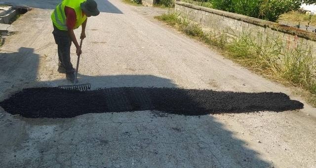 Ασφαλτόστρωση και συντήρηση οδοποιίας στο Σταυροδρόμι