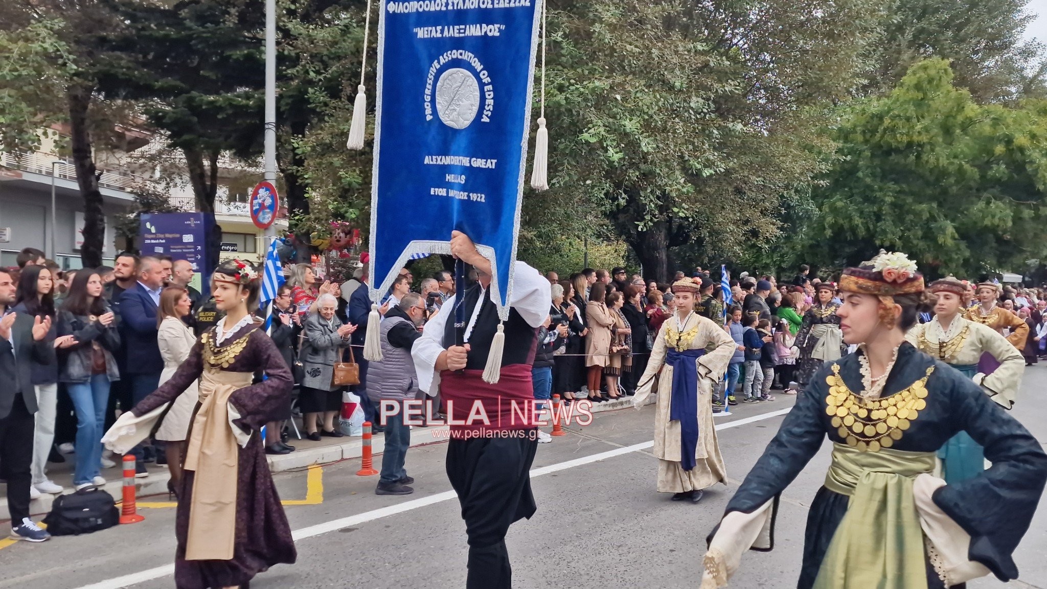 Απελευθέρωση Έδεσσας: Φωτογραφίες και βίντεο από την παρέλαση