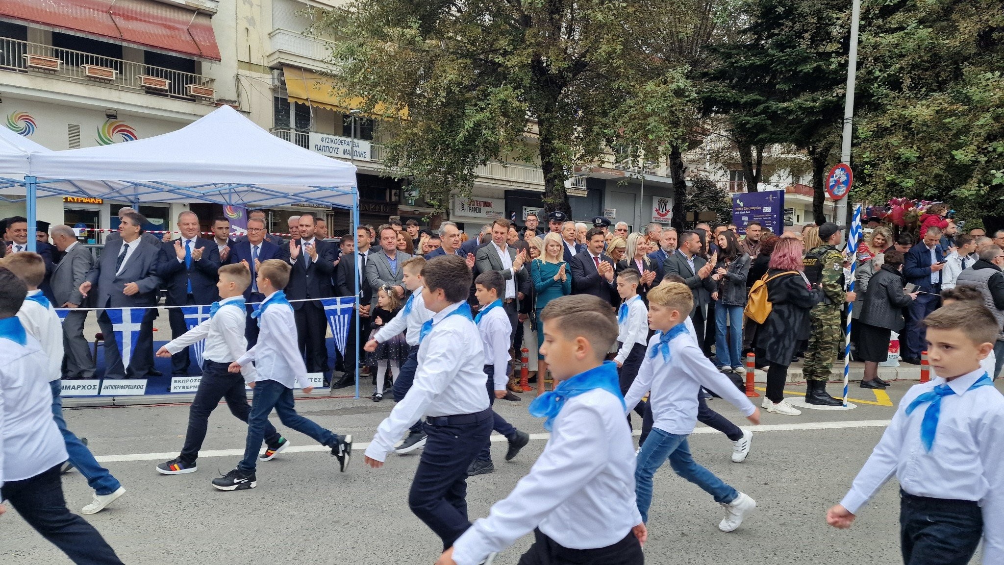 Απελευθέρωση Έδεσσας: Φωτογραφίες και βίντεο από την παρέλαση