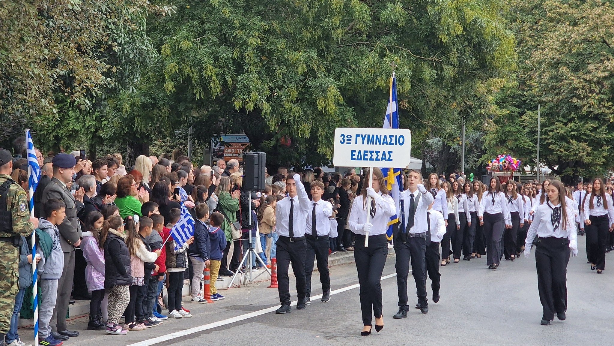 Απελευθέρωση Έδεσσας: Φωτογραφίες και βίντεο από την παρέλαση