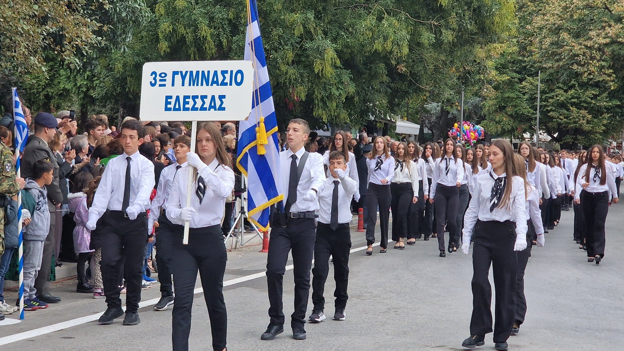 Απελευθέρωση Έδεσσας: Φωτογραφίες και βίντεο από την παρέλαση