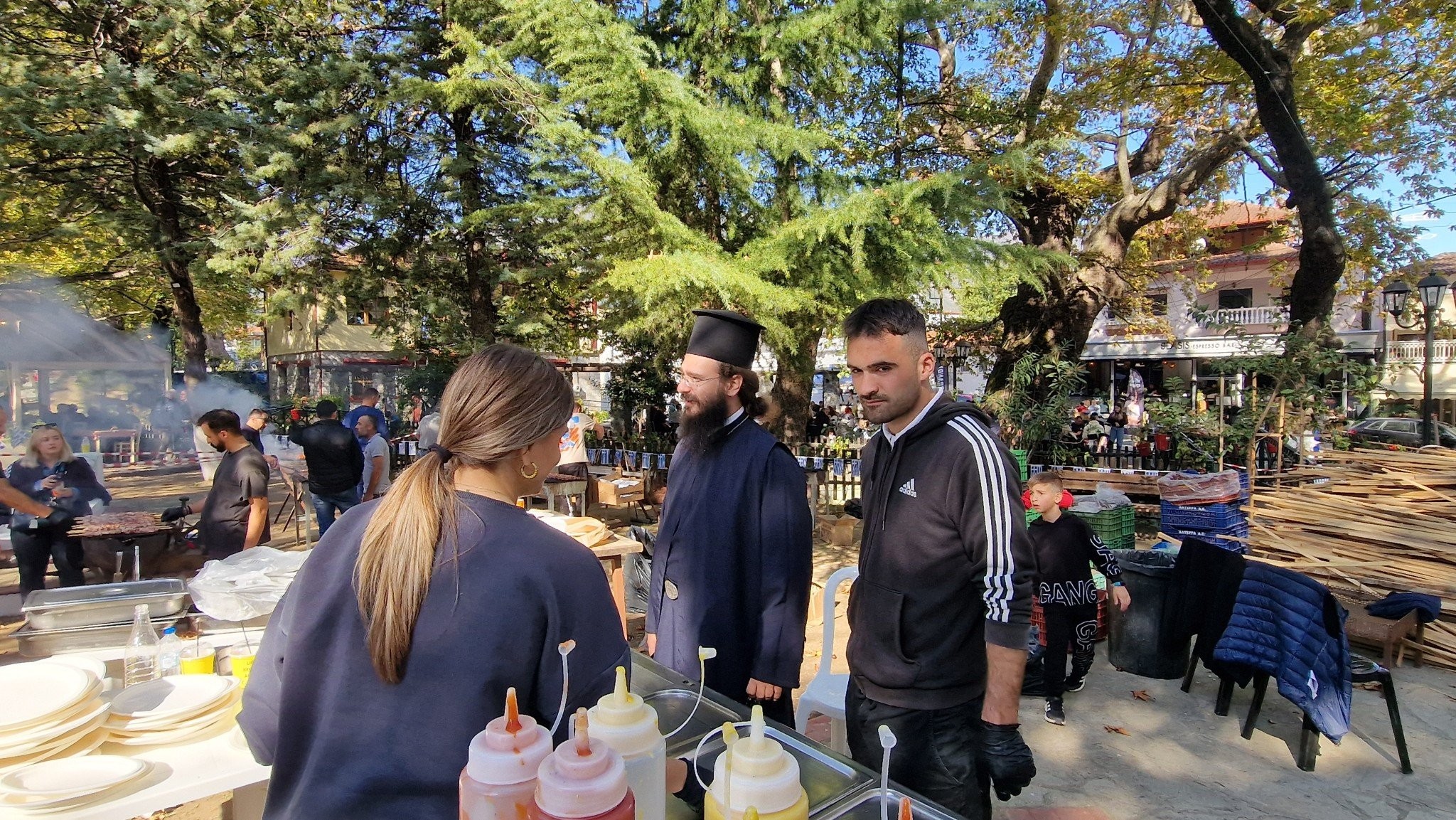 Γιορτή Καστάνου Όρμας: "Πλημμύρισε" από κόσμο και διασκέδαση