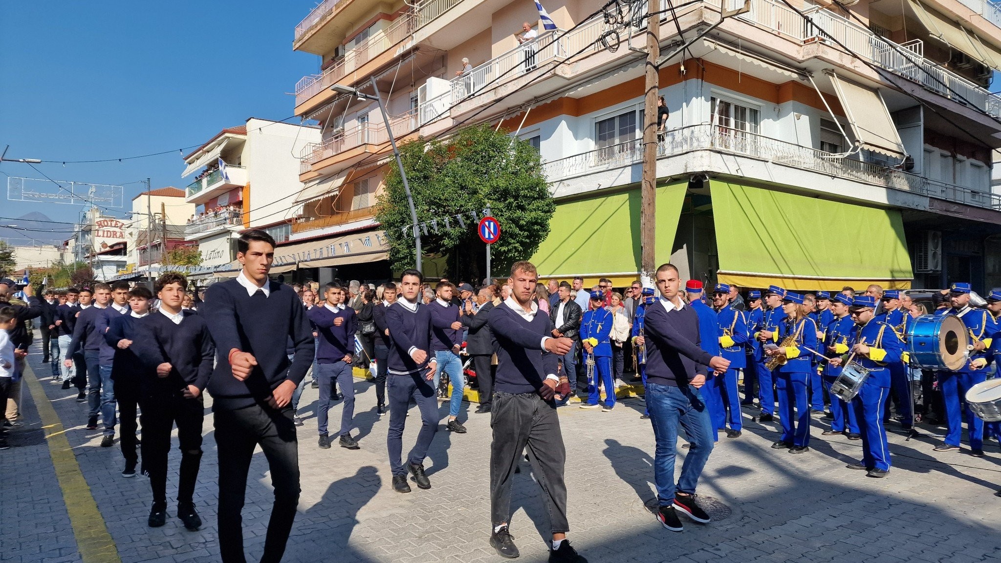 Αριδαία: Περήφανα νιάτα,  ζωντανοί σύλλογοι,  ένδοξος στρατός (βίντεο)