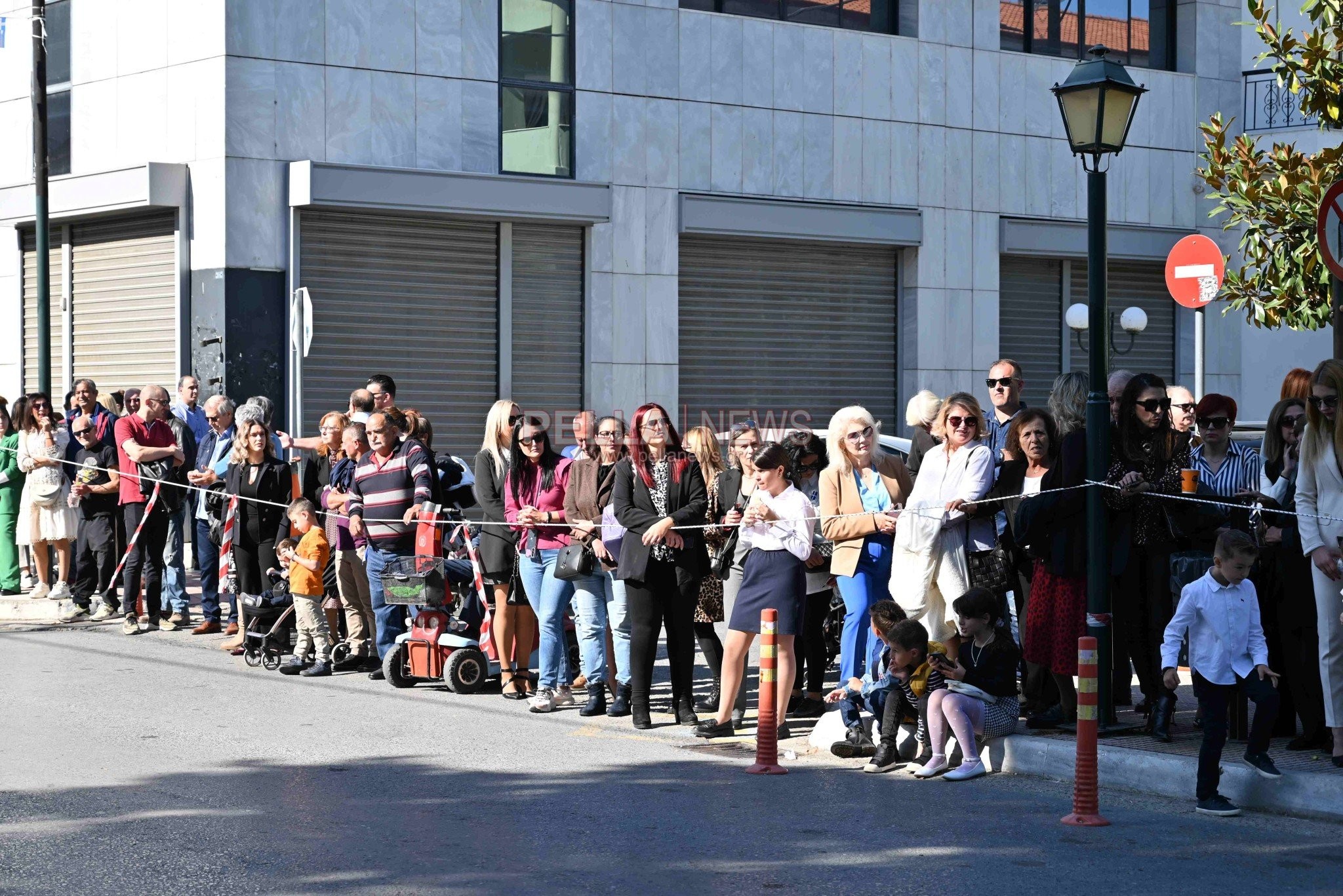 Σκύδρα: Σχολεία και πολιτιστικοί σύλλογοι παρέλασαν περήφανα τιμώντας το ηρωικό "ΟΧΙ"