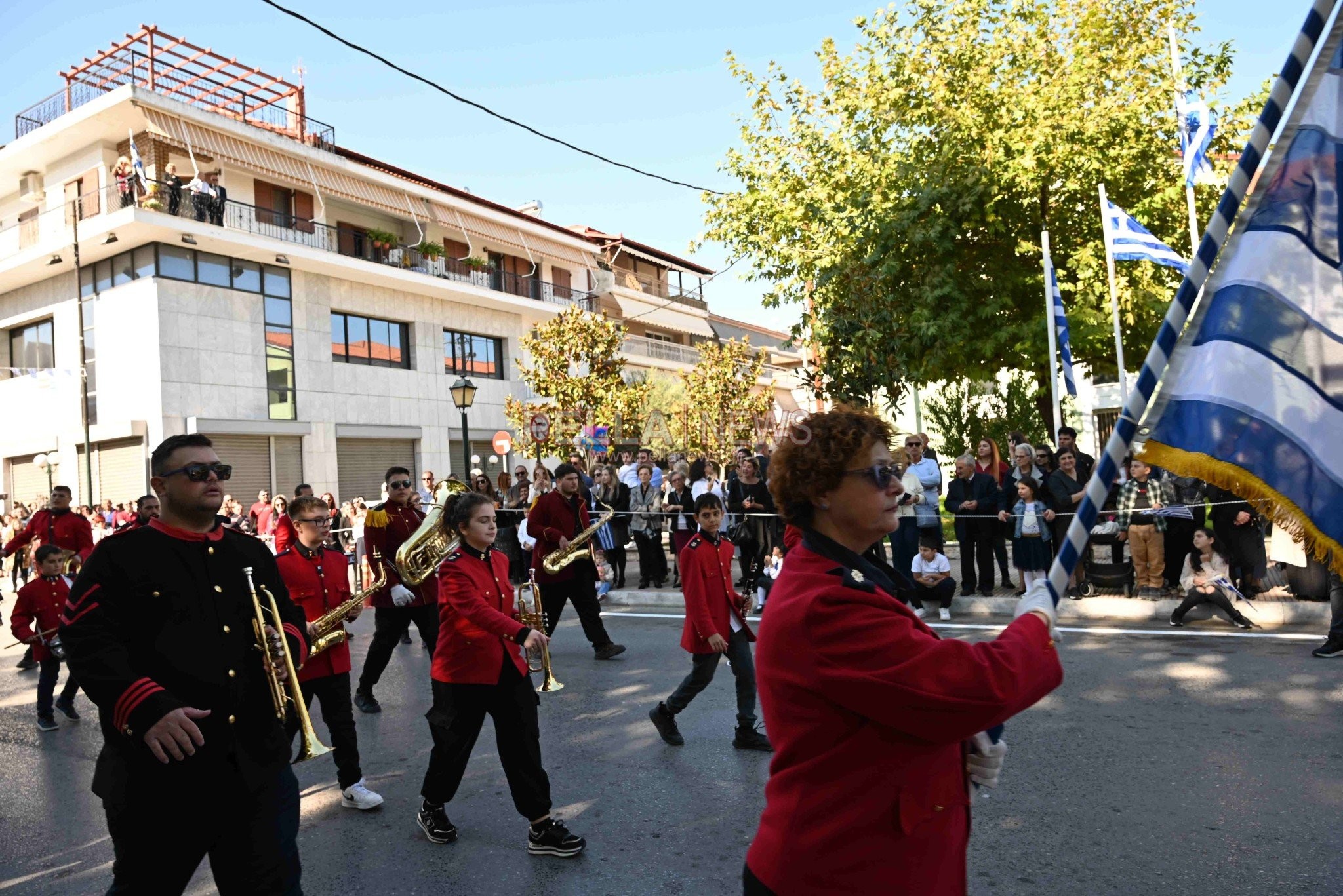 Σκύδρα: Σχολεία και πολιτιστικοί σύλλογοι παρέλασαν περήφανα τιμώντας το ηρωικό "ΟΧΙ"