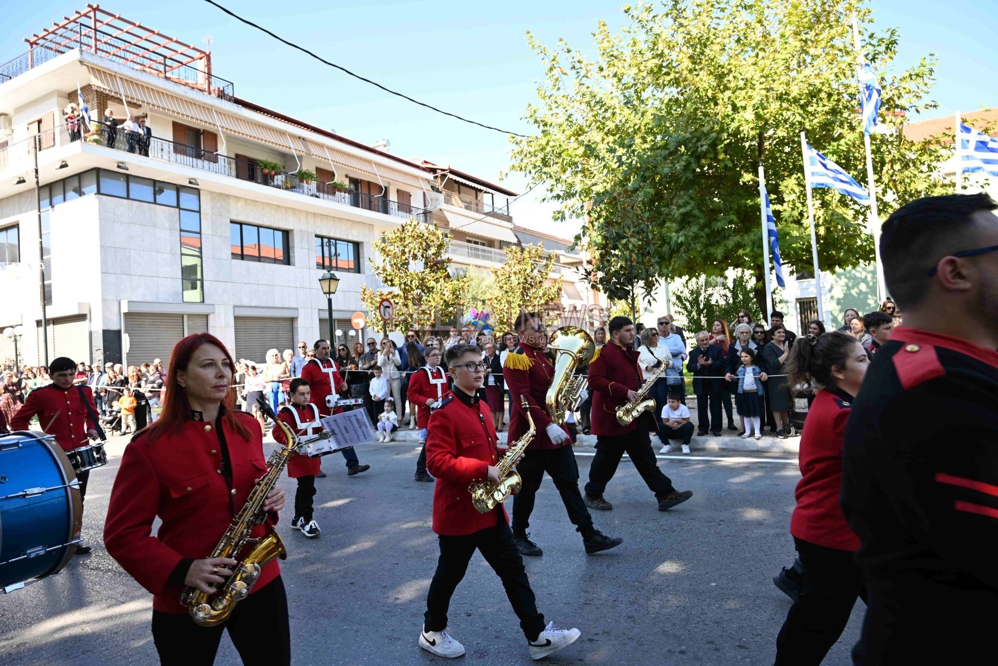 Σκύδρα: Σχολεία και πολιτιστικοί σύλλογοι παρέλασαν περήφανα τιμώντας το ηρωικό "ΟΧΙ"