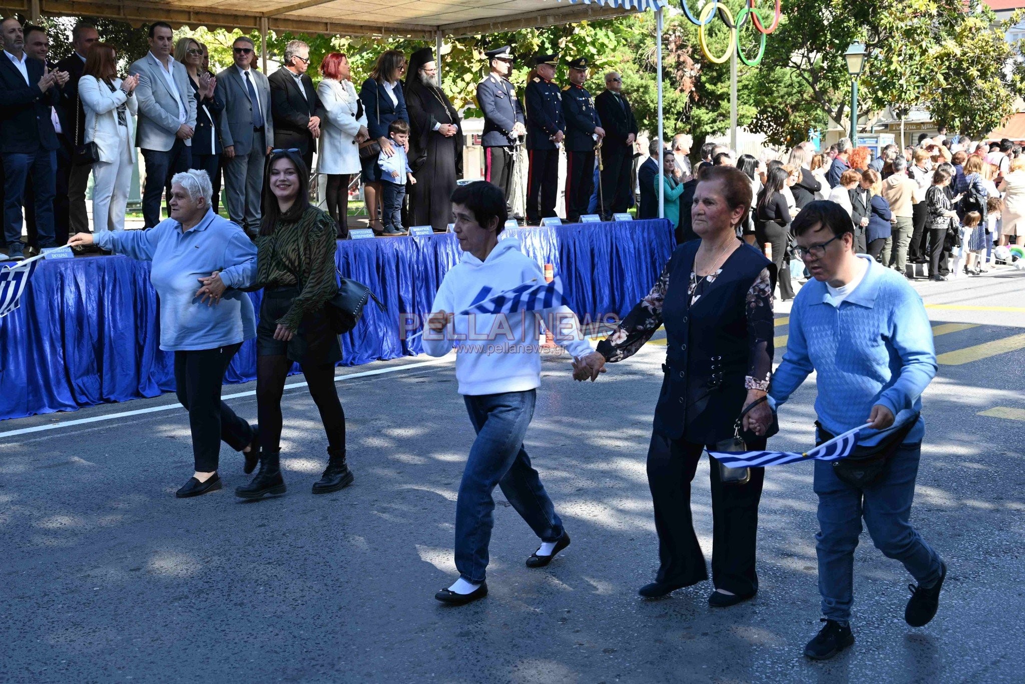 Σκύδρα: Σχολεία και πολιτιστικοί σύλλογοι παρέλασαν περήφανα τιμώντας το ηρωικό "ΟΧΙ"