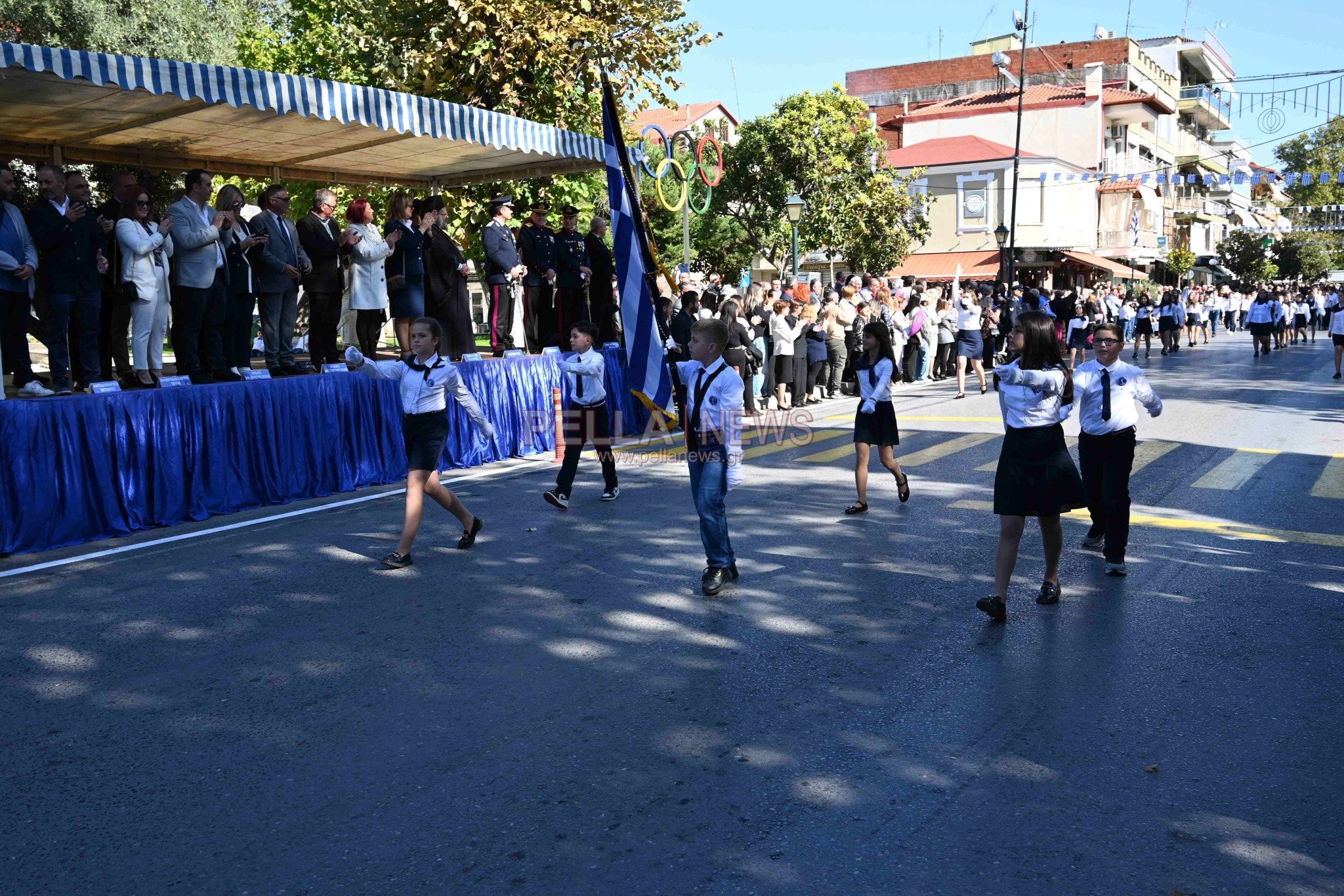 Σκύδρα: Σχολεία και πολιτιστικοί σύλλογοι παρέλασαν περήφανα τιμώντας το ηρωικό "ΟΧΙ"