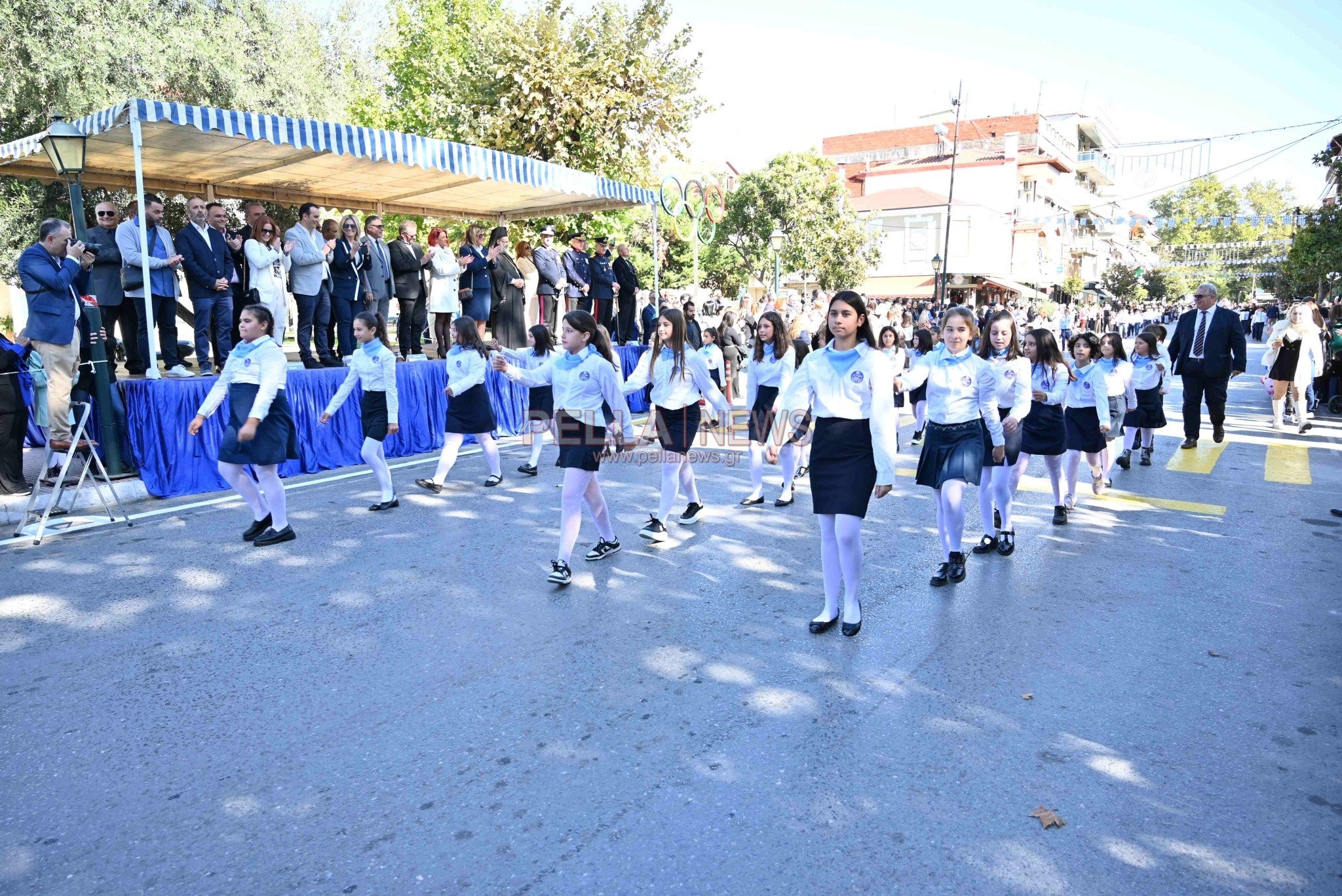 Σκύδρα: Σχολεία και πολιτιστικοί σύλλογοι παρέλασαν περήφανα τιμώντας το ηρωικό "ΟΧΙ"