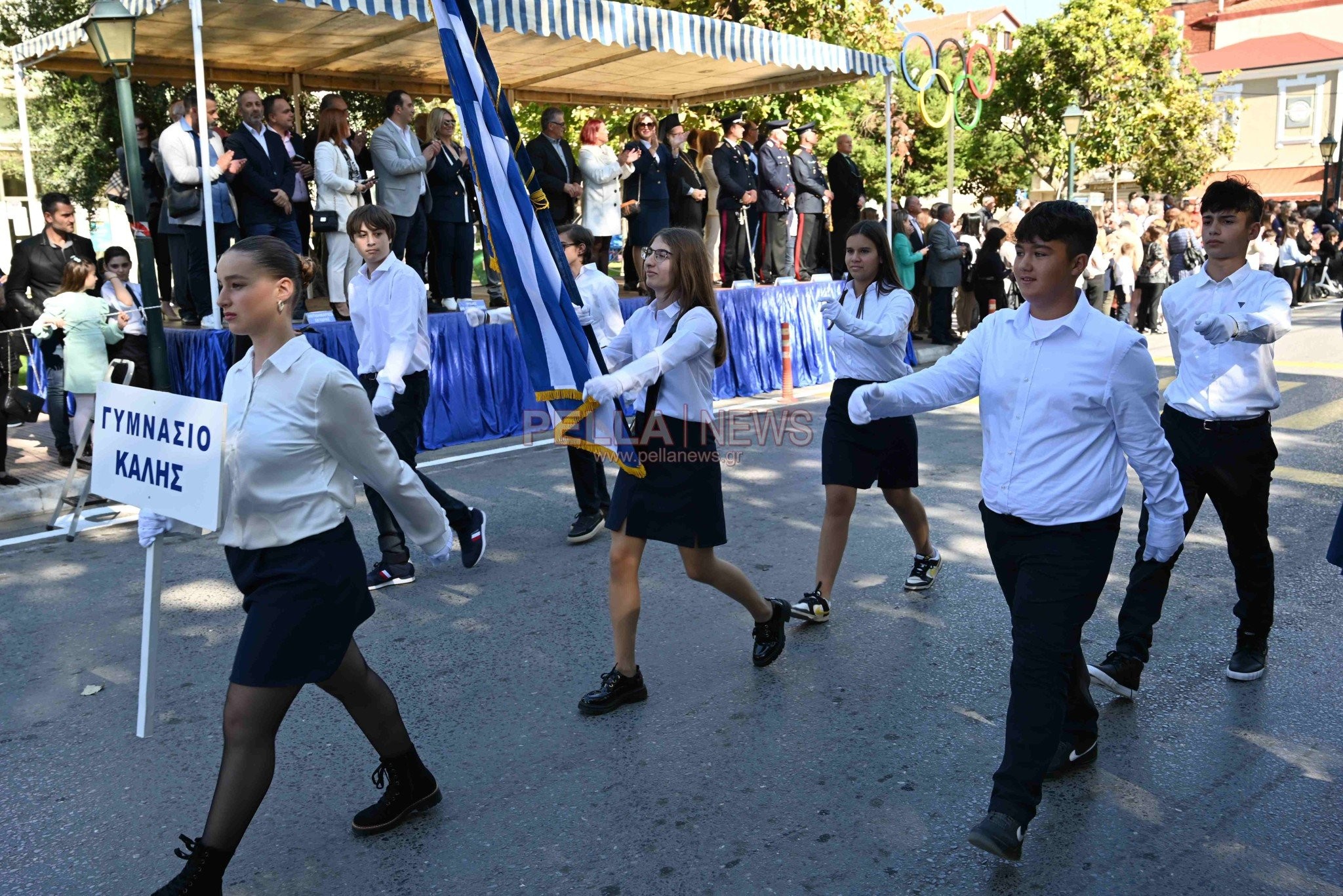 Σκύδρα: Σχολεία και πολιτιστικοί σύλλογοι παρέλασαν περήφανα τιμώντας το ηρωικό "ΟΧΙ"