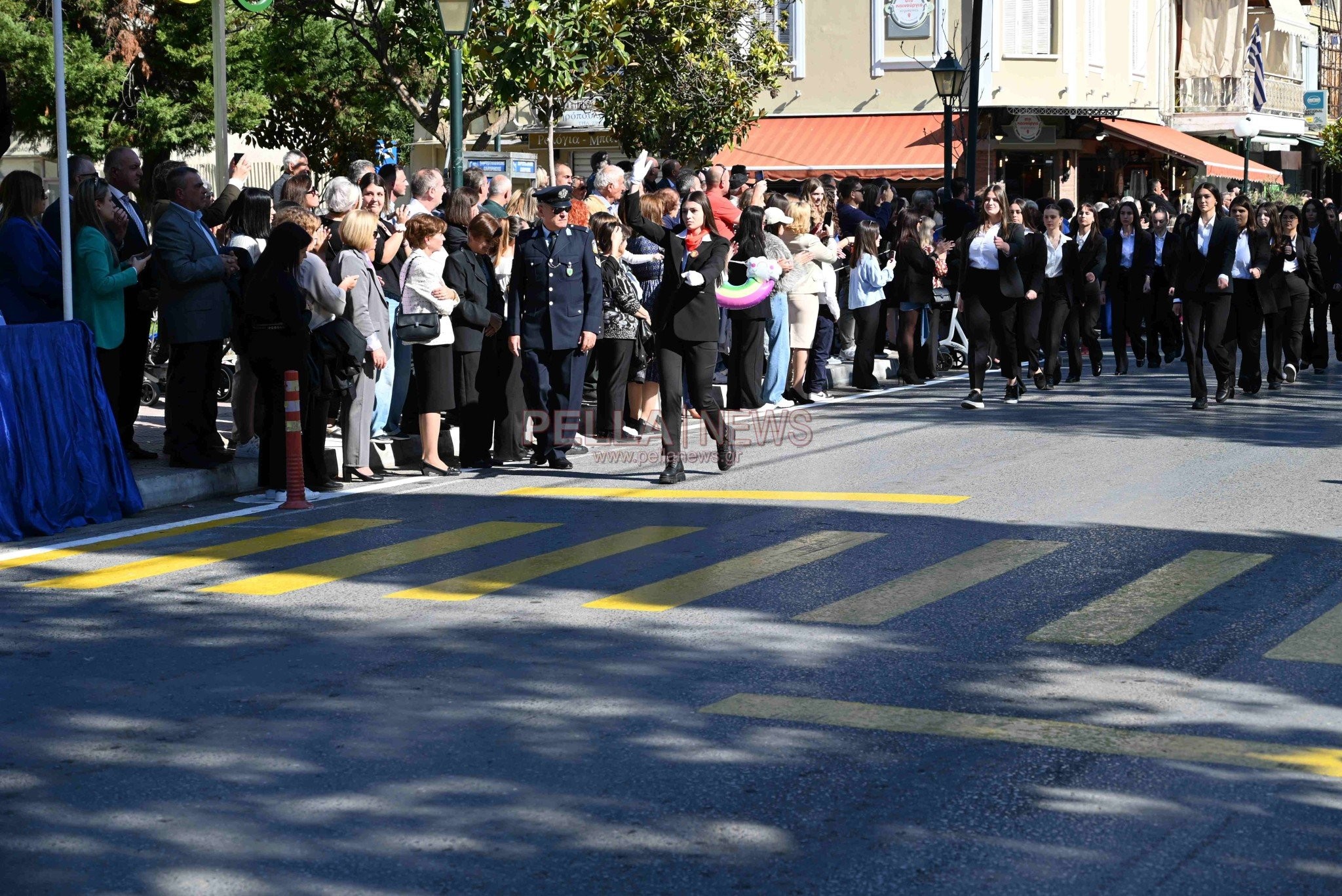 Σκύδρα: Σχολεία και πολιτιστικοί σύλλογοι παρέλασαν περήφανα τιμώντας το ηρωικό "ΟΧΙ"