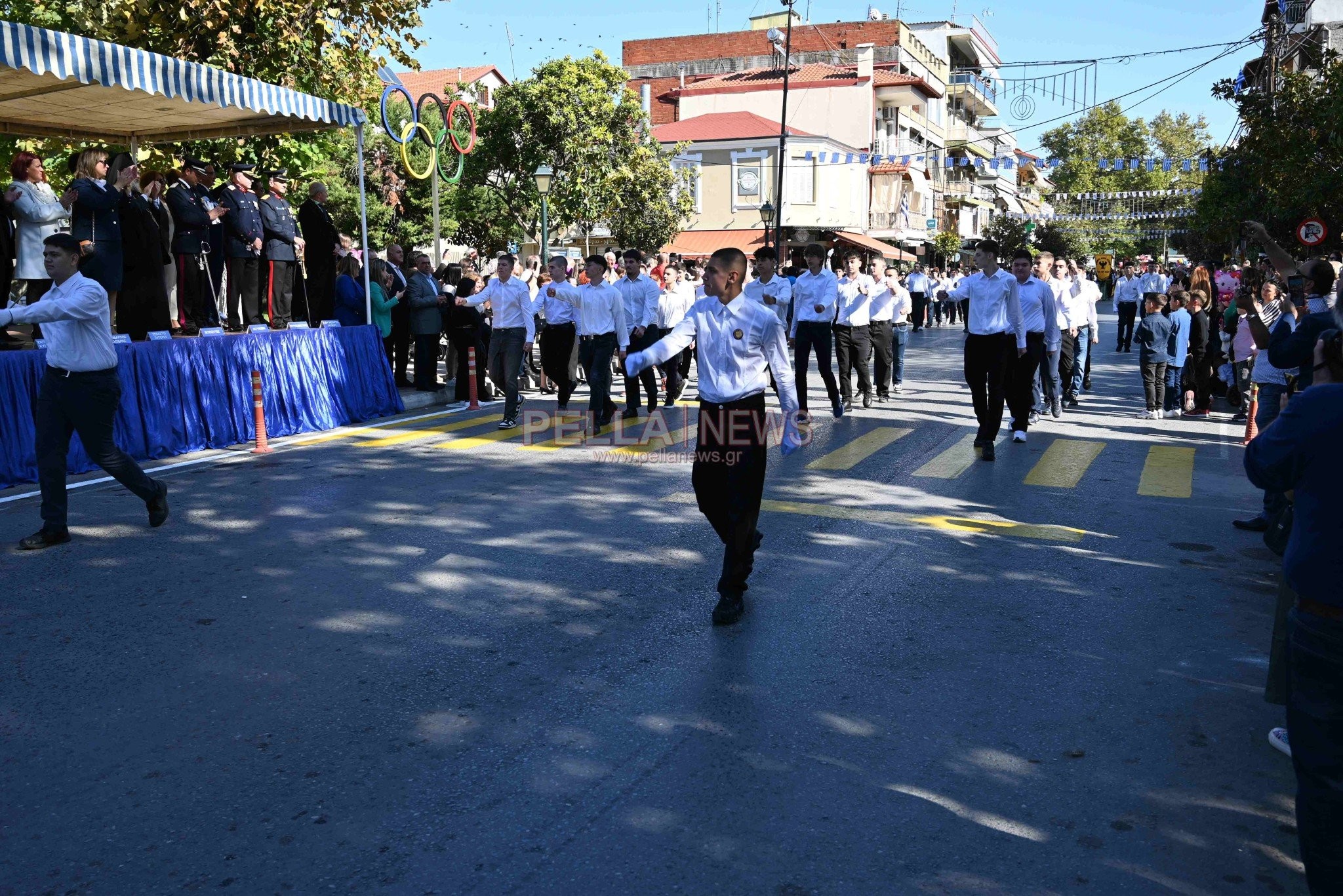 Σκύδρα: Σχολεία και πολιτιστικοί σύλλογοι παρέλασαν περήφανα τιμώντας το ηρωικό "ΟΧΙ"