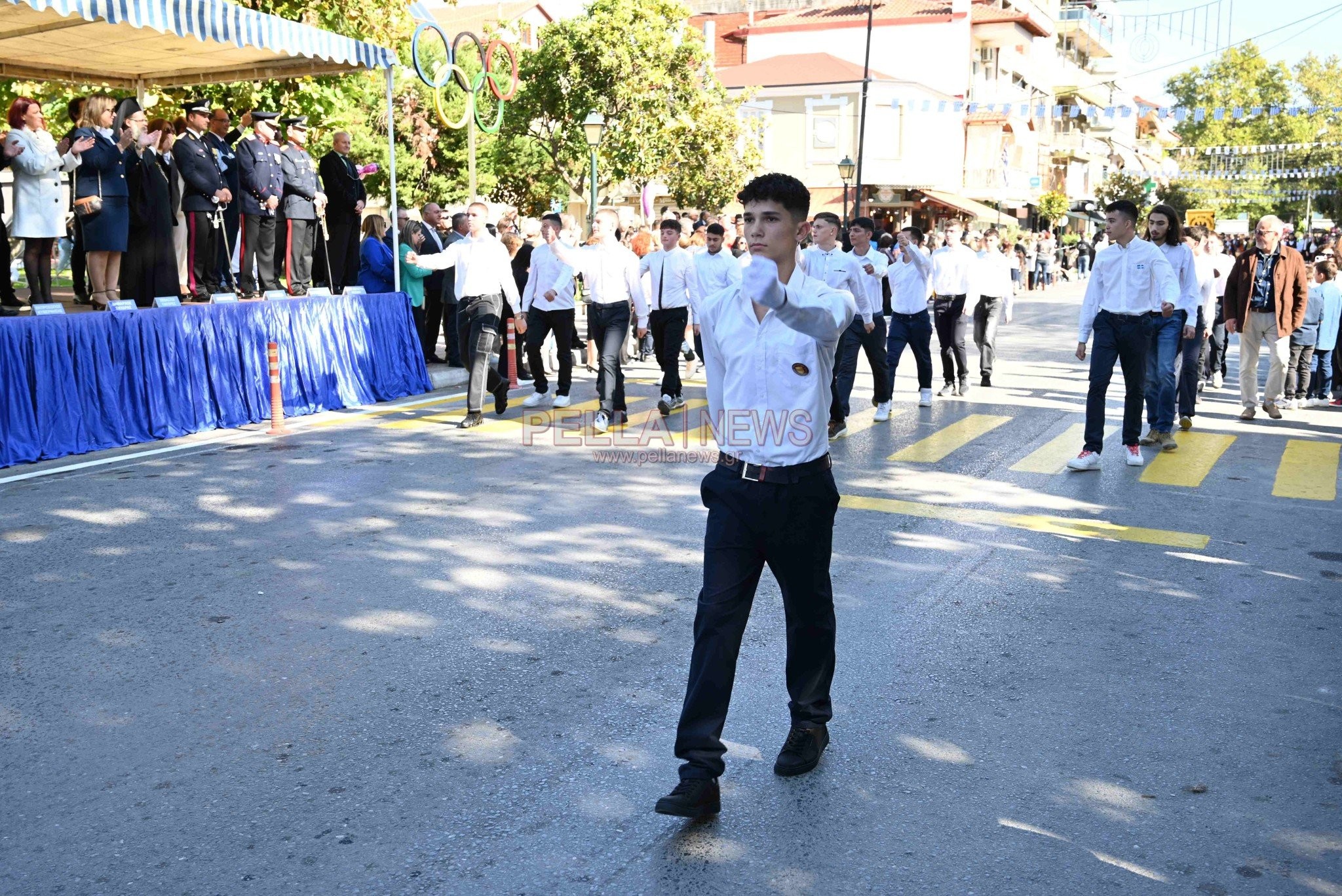 Σκύδρα: Σχολεία και πολιτιστικοί σύλλογοι παρέλασαν περήφανα τιμώντας το ηρωικό "ΟΧΙ"