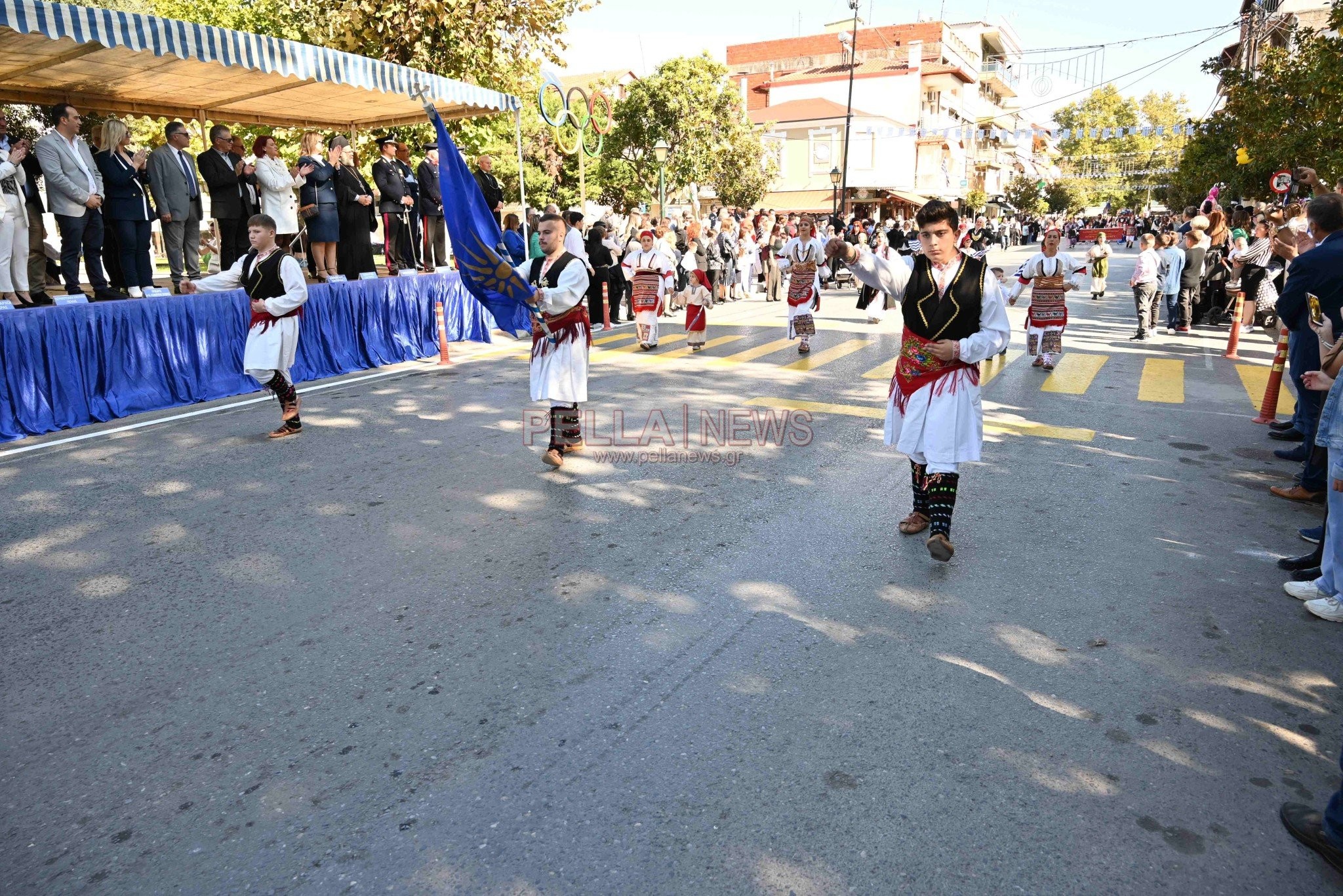 Σκύδρα: Σχολεία και πολιτιστικοί σύλλογοι παρέλασαν περήφανα τιμώντας το ηρωικό "ΟΧΙ"