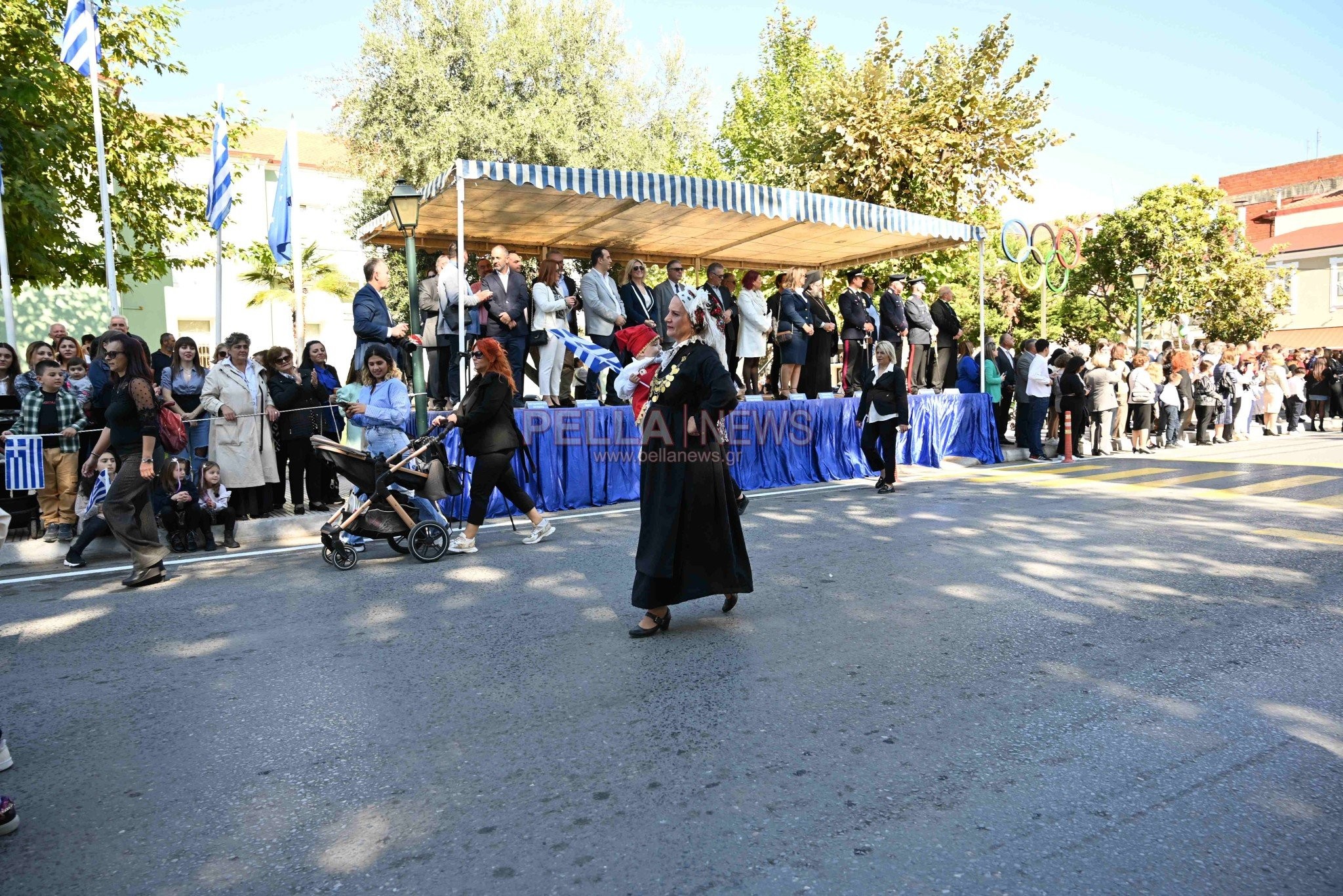 Σκύδρα: Σχολεία και πολιτιστικοί σύλλογοι παρέλασαν περήφανα τιμώντας το ηρωικό "ΟΧΙ"