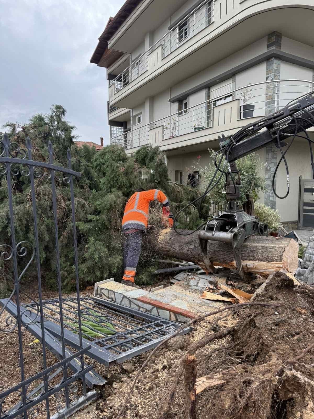 Αποτελεσματικά και άμεσα αντιμετώπισε τα ακραία καιρικά φαινόμενα ο Δήμος Πέλλας