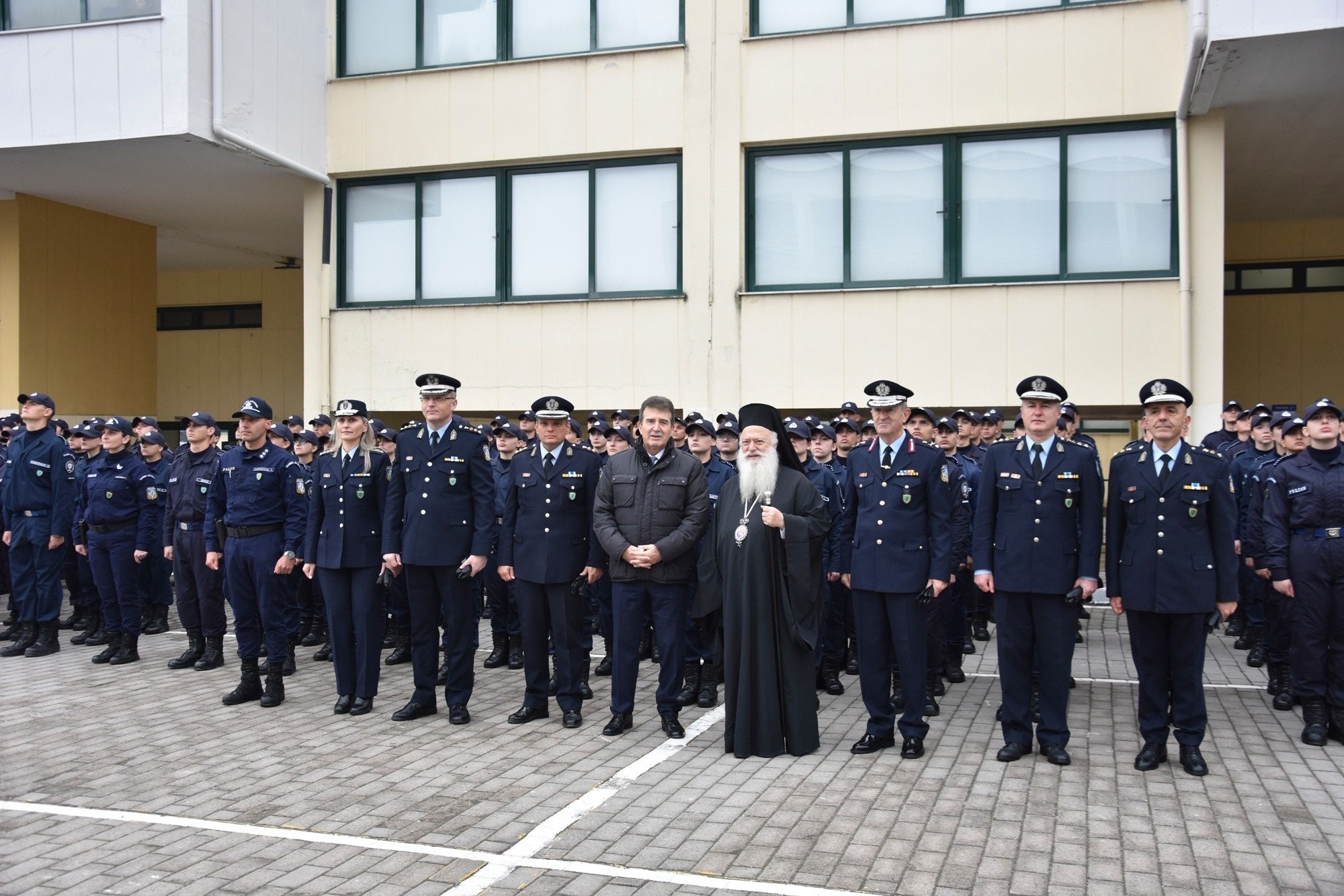 Ο Χρυσοχοΐδης στη Νάουσα για την τελετή ορκωμοσίας νέων Αστυφυλάκων