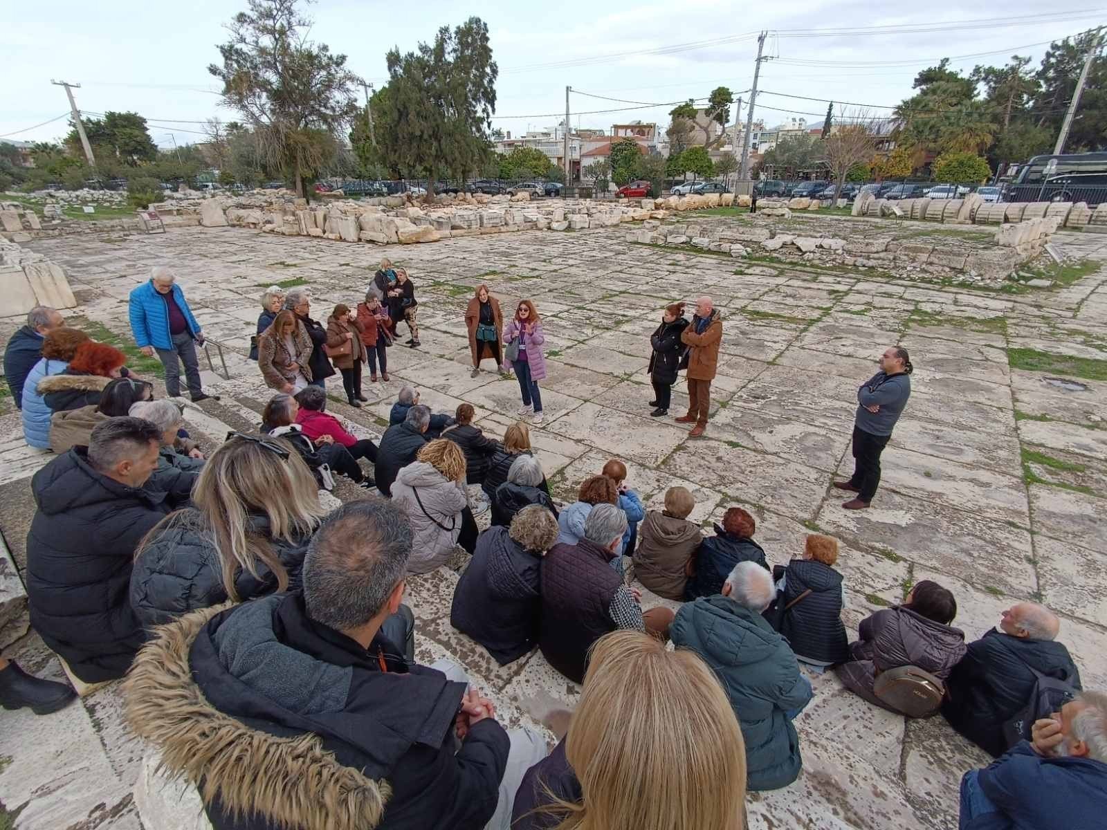 Στην Χριστουγεννιάτικη Αθήνα ο Φ.Σ.Ε. «Μέγας Αλέξανδρος»