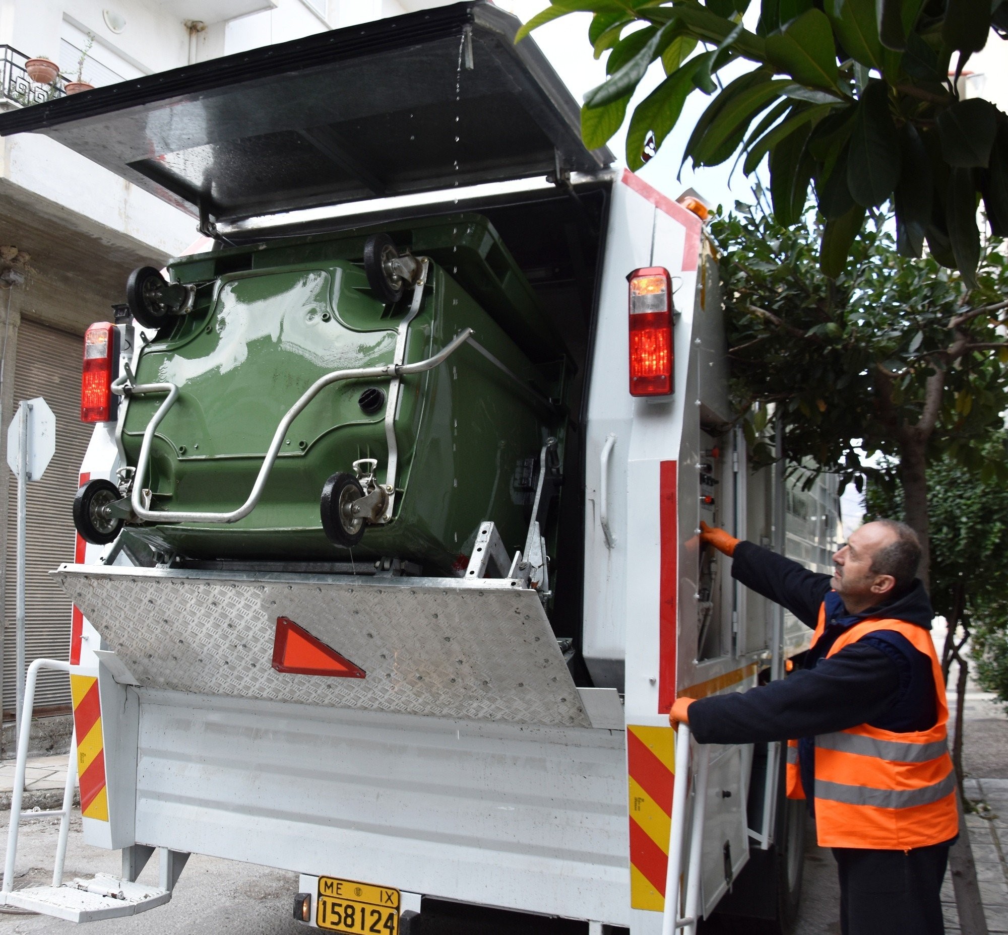 Επί το έργον» το νέο Καδοπλυντήριο του Δήμου Νάουσας