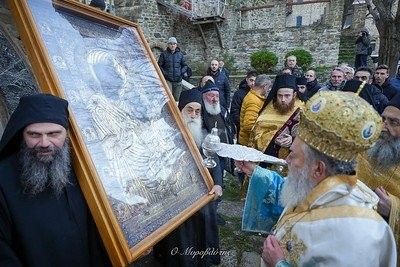 Με Βυζαντινή Μεγαλοπρέπεια τα Θεοφάνεια στην Ιερά Μονή Ιβήρων - Τιμή στους Πανοσιολογιωτάτους π. Αντώνιο και π. Δαυίδ