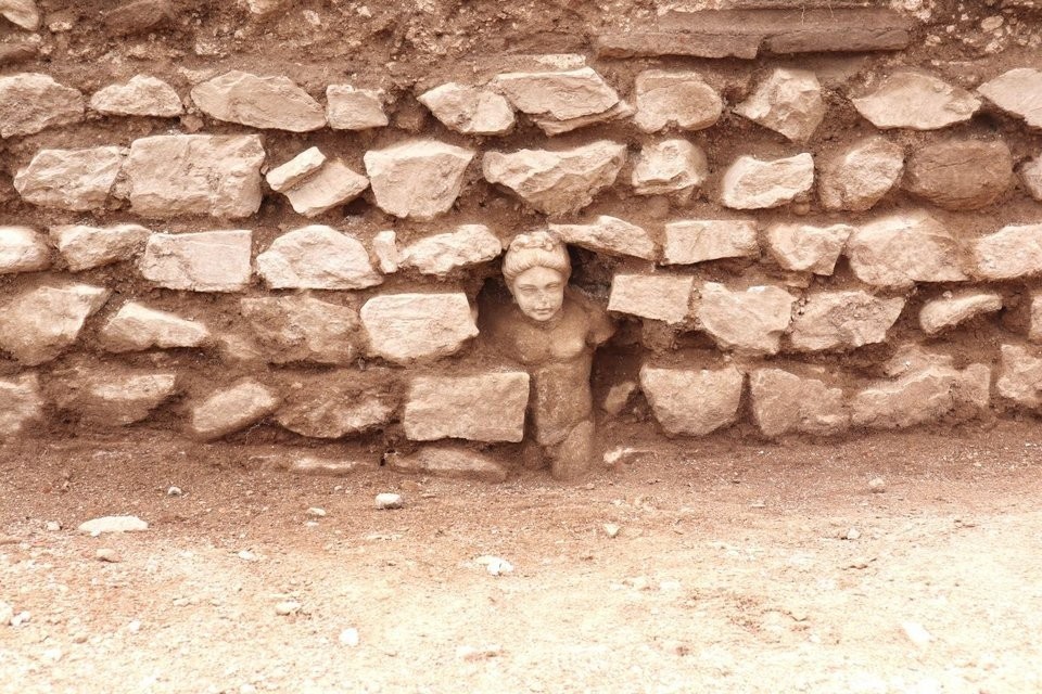 Αρχαιολογικός χώρος Φιλίππων: Θαυμάσια ευρήματα σε εργασίες πυρασφάλειας -Αγάλματα, λουτρά