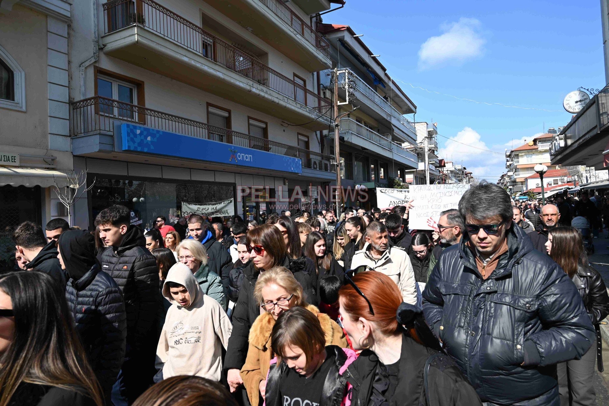 Το μεγαλειώδες συλλαλητήριο στη Σκύδρα μέσα από 83 φωτογραφίες