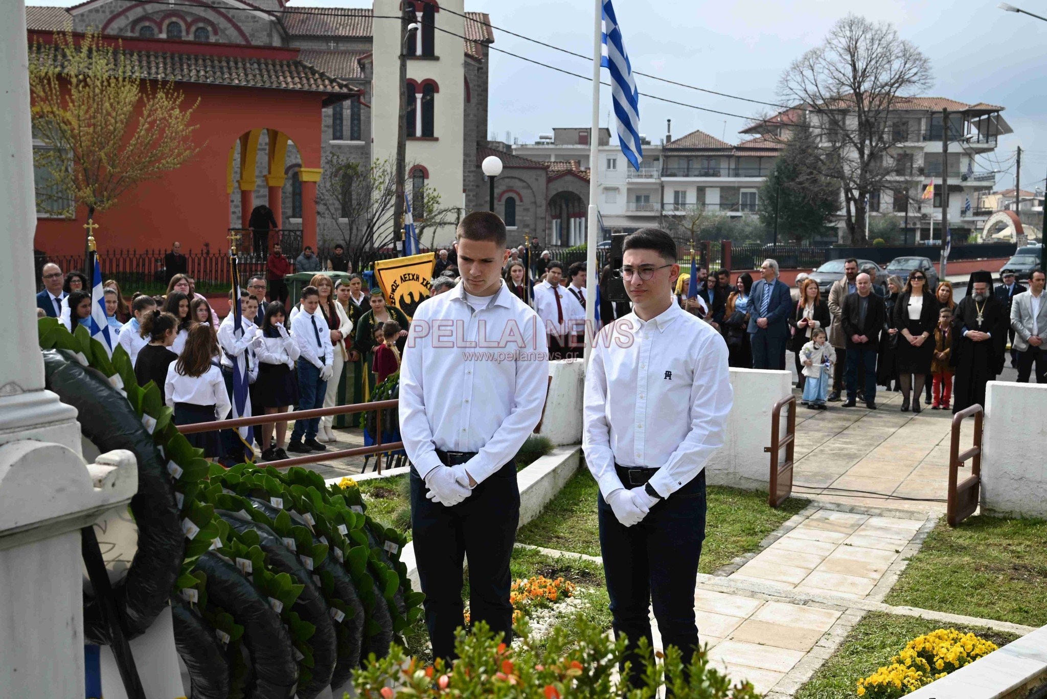 Δοξολογία στον Ιερό Ναό Αγίου Στεφάνου Σκύδρας, επιμνημόσυνη δέηση και κατάθεση στεφάνων