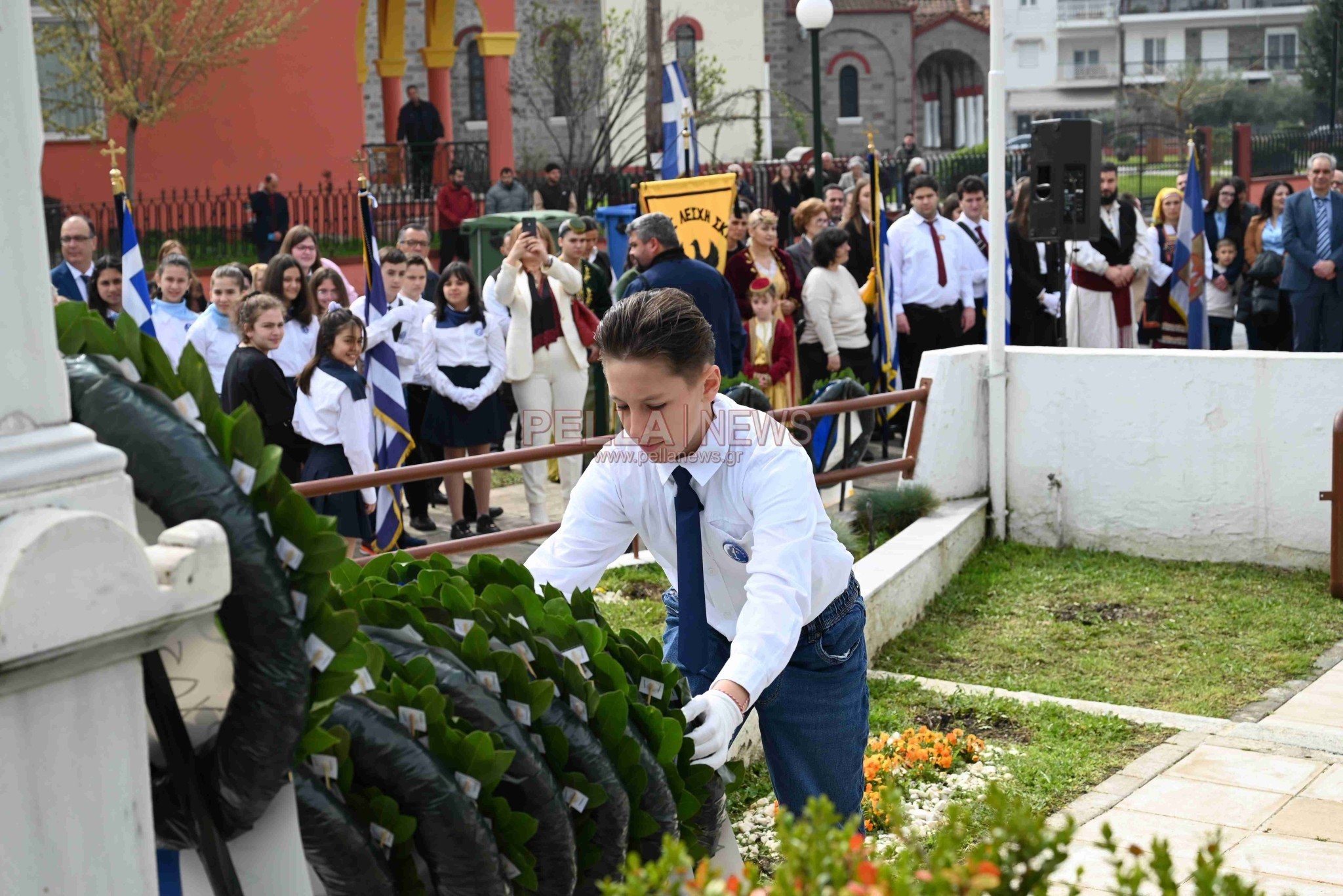 Δοξολογία στον Ιερό Ναό Αγίου Στεφάνου Σκύδρας, επιμνημόσυνη δέηση και κατάθεση στεφάνων