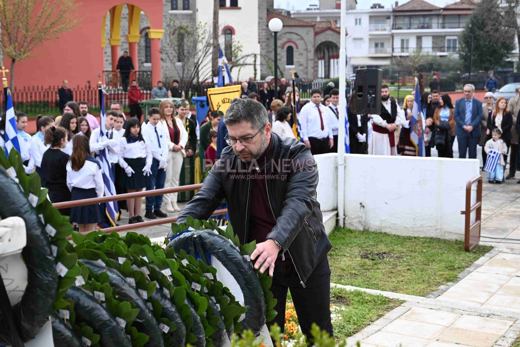 Δοξολογία στον Ιερό Ναό Αγίου Στεφάνου Σκύδρας, επιμνημόσυνη δέηση και κατάθεση στεφάνων