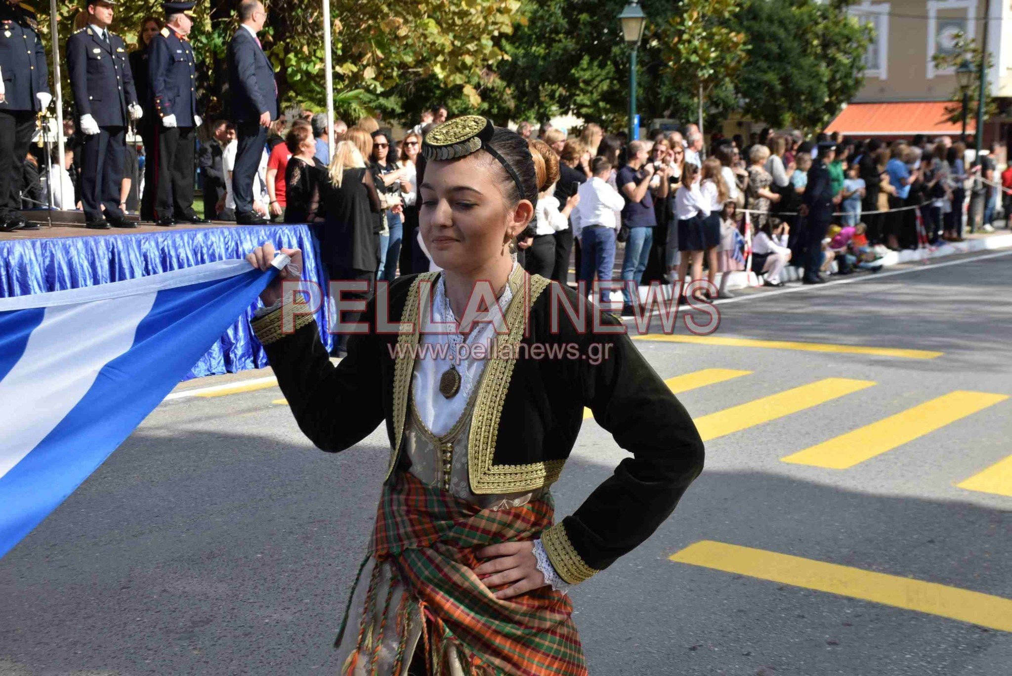 Με περηφάνεια και ενθουσιασμό παρέλασαν οι πολιτιστικοί σύλλογοι του Δήμου Σκύδρας