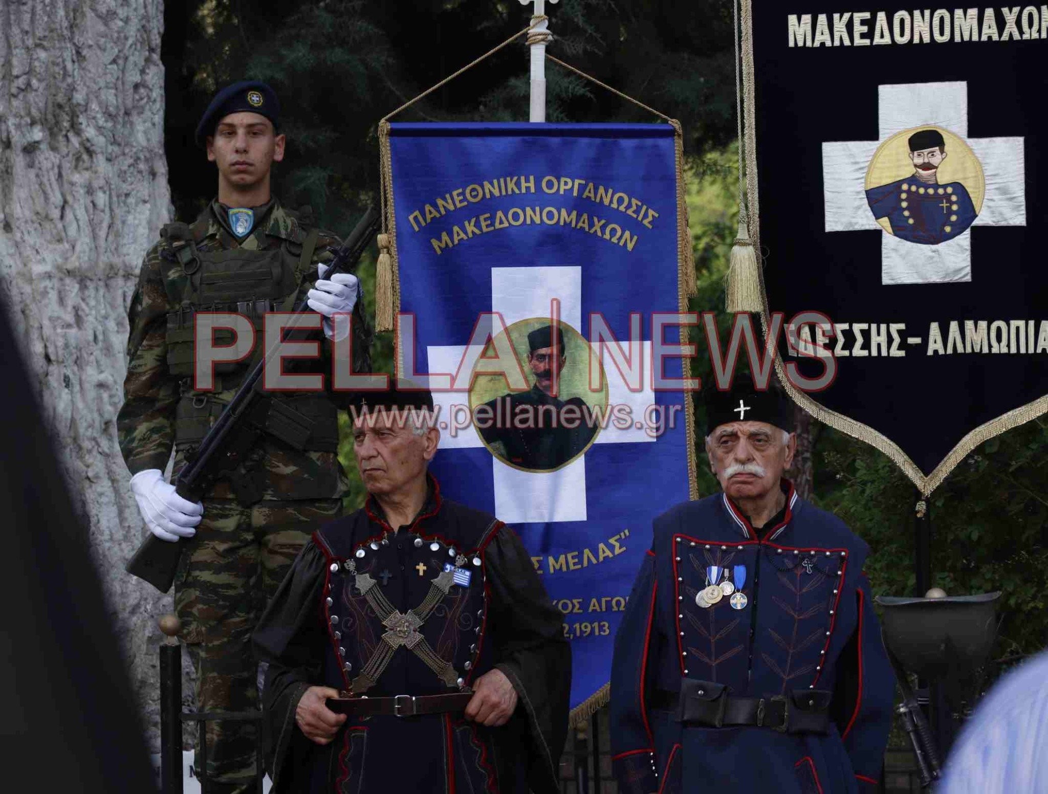 "Η Μακεδονία είναι μία και είναι ελληνική" – ετήσιο μνημόσυνο των Μακεδονομάχων Καπετάν Άγρα και Αντώνη Μίγκα (βίντεο/φωτογραφίες)