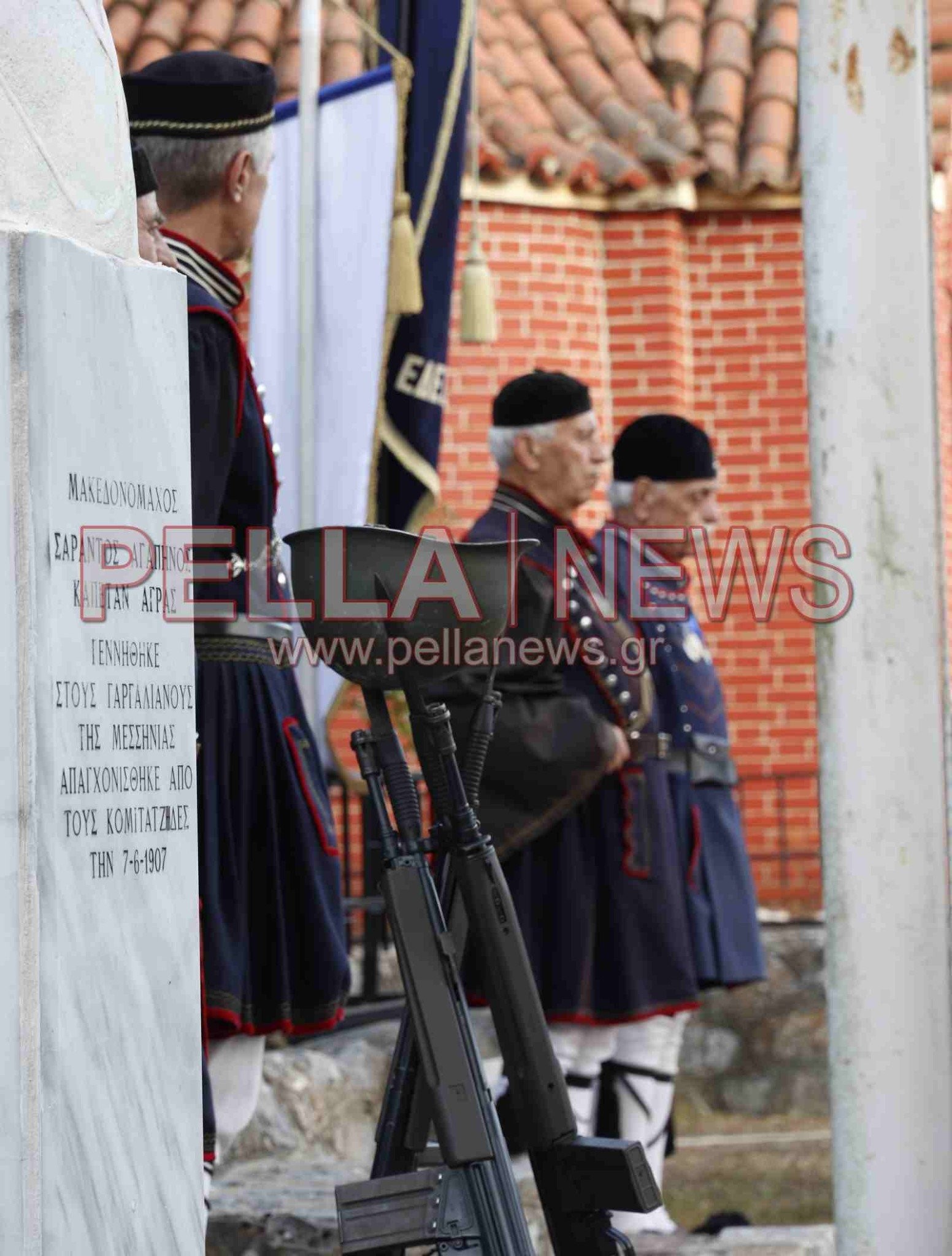 "Η Μακεδονία είναι μία και είναι ελληνική" – ετήσιο μνημόσυνο των Μακεδονομάχων Καπετάν Άγρα και Αντώνη Μίγκα (βίντεο/φωτογραφίες)