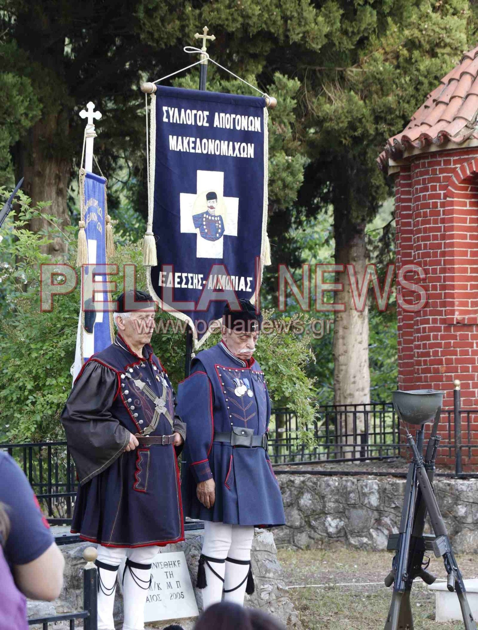 "Η Μακεδονία είναι μία και είναι ελληνική" – ετήσιο μνημόσυνο των Μακεδονομάχων Καπετάν Άγρα και Αντώνη Μίγκα (βίντεο/φωτογραφίες)