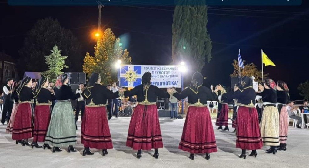 Πευκωτό Αλμωπίας: Απόλυτα επιτυχημένες οι πολιτιστικές εκδηλώσεις