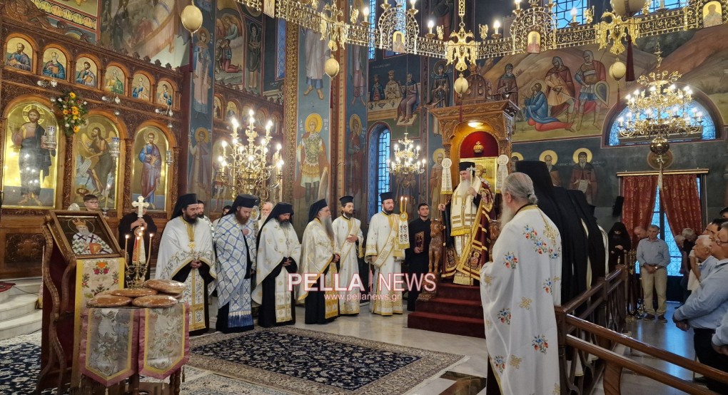 Η Έδεσσα γιορτάζει τον Άγιο Καλλίνικο (φώτο και βίντεο)