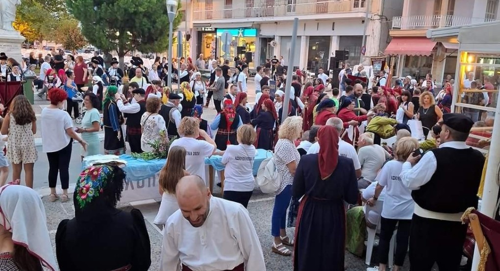 Η βροχή δεν πτόησε τα 44α Αξιουπολίτικα