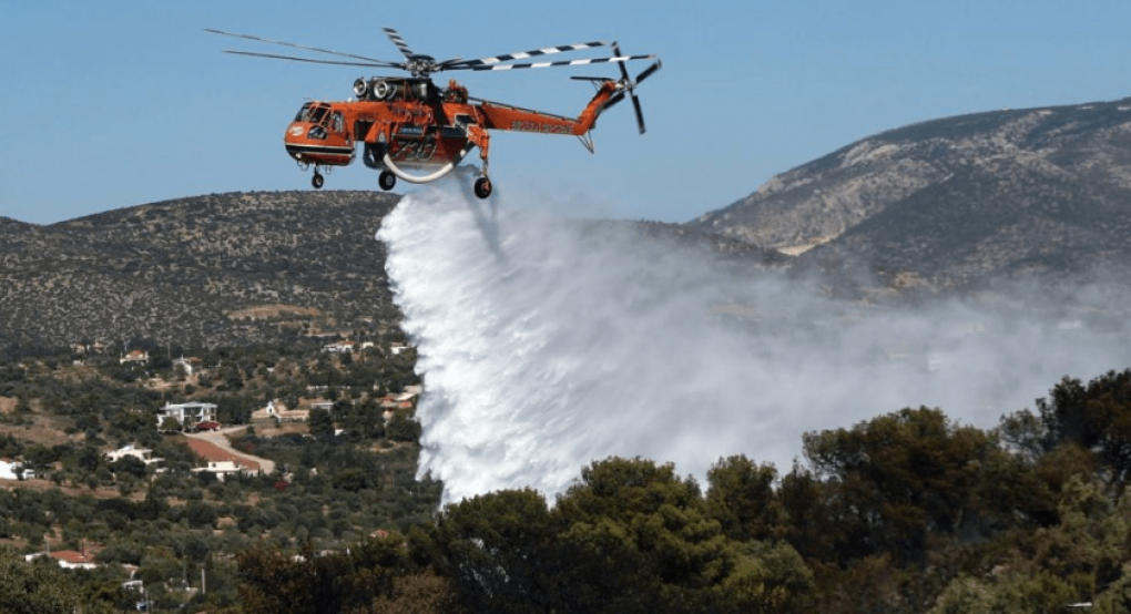 Φωτιά στη Ρόδο – Στη μάχη και εναέρια μέσα