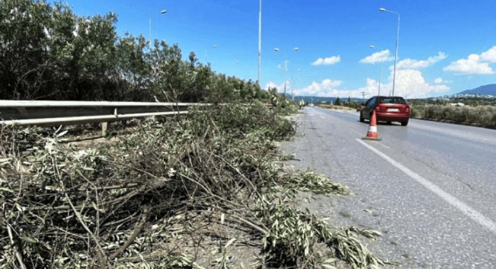 Εργασίες συντήρησης στην 30η Επαρχιακή Οδό από την ΠΚΜ