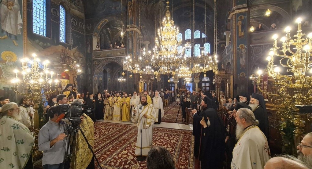 Πανηγυρικός Εσπερινός της Ανακομιδής των Ιερών Λειψάνων του εν αγίοις πατρός ημών Καλλινίκου, Επισκόπου Εδέσσης