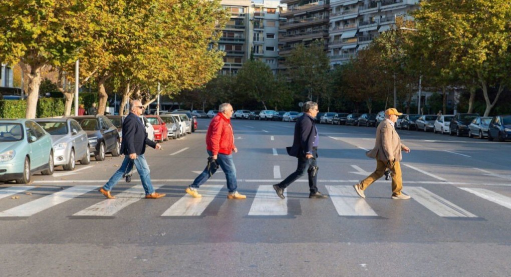 «Ζωές στον δρόμο»: Η νέα φωτογραφική… αυτοψία των τεσσάρων δημοσιογράφων της Θεσσαλονίκης