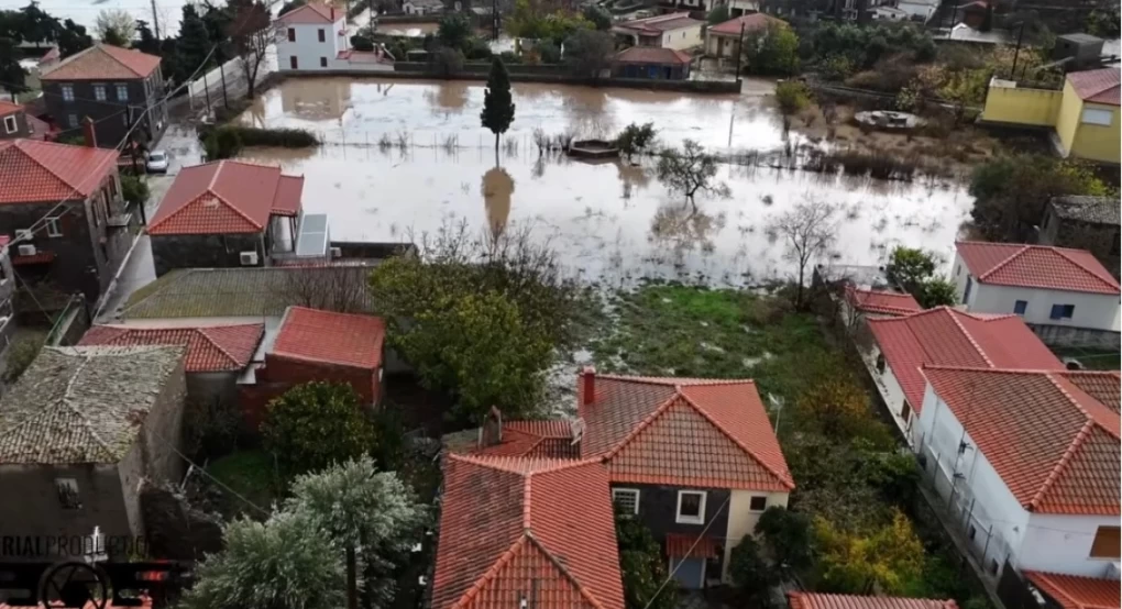 Λήμνος - Κακοκαιρία: Οι καταστροφές από ψηλά, «Όλα έγιναν σε 10 λεπτά»