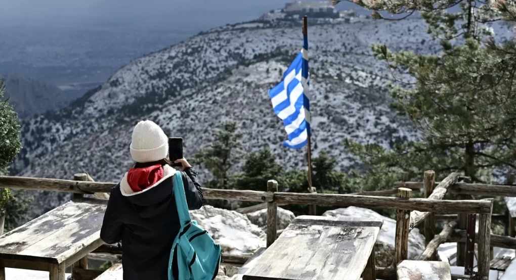 Νέο κύμα κακοκαιρίας από την Κυριακή φέρνει κρύο και χιόνια στα ορεινά -Πώς θα κάνουμε Χριστούγεννα