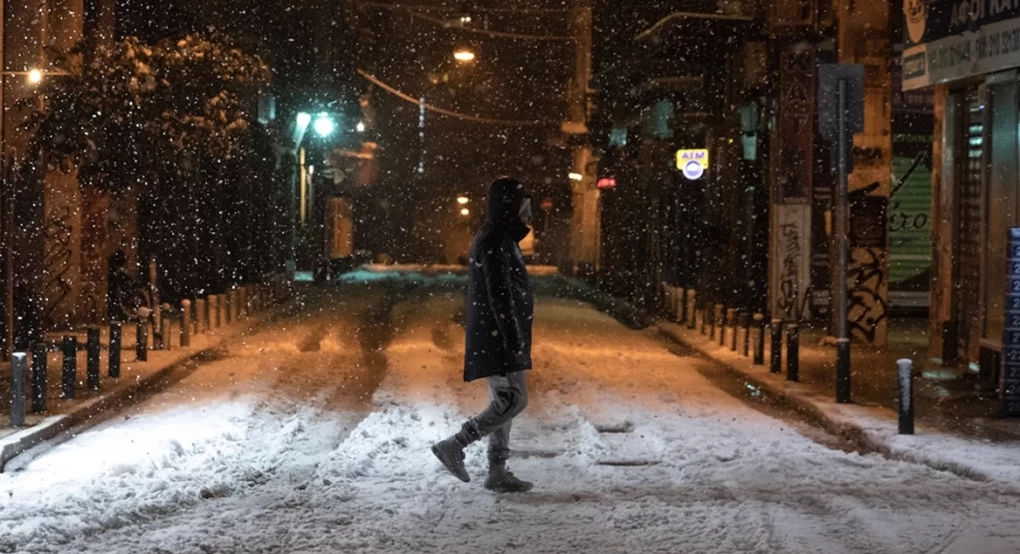 Καιρός με βροχές, χαμηλές θερμοκρασίες και χιόνια - Ποιες περιοχές θα δουν «άσπρη μέρα» τα Χριστούγεννα