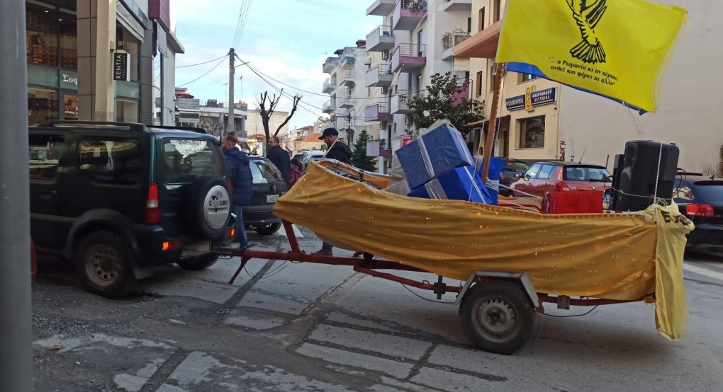 Το παραδοσιακό καραβάκι στους δρόμους των Γιαννιτσών