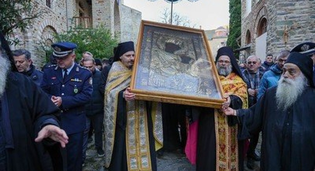 Με Βυζαντινή Μεγαλοπρέπεια τα Θεοφάνεια στην Ιερά Μονή Ιβήρων - Τιμή στους Πανοσιολογιωτάτους π. Αντώνιο και π. Δαυίδ