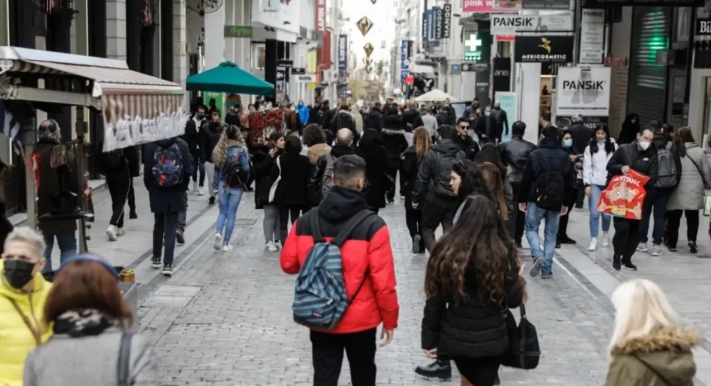 Ανοιχτά τα καταστήματα την Κυριακή - Συνεχίζονται οι χειμερινές εκπτώσεις