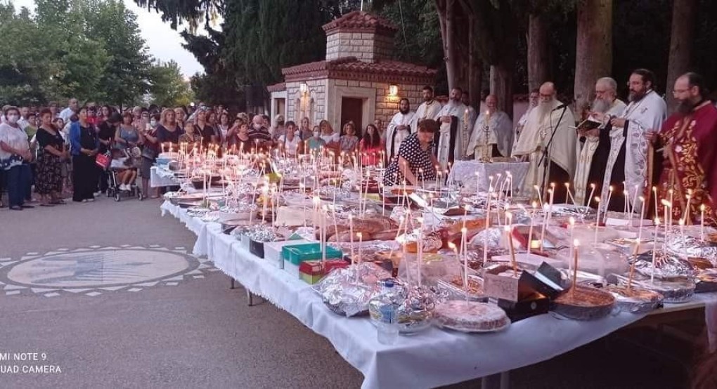 Πανηγύρισε ο Άγιος Φανούριος στην Αξιούπολη