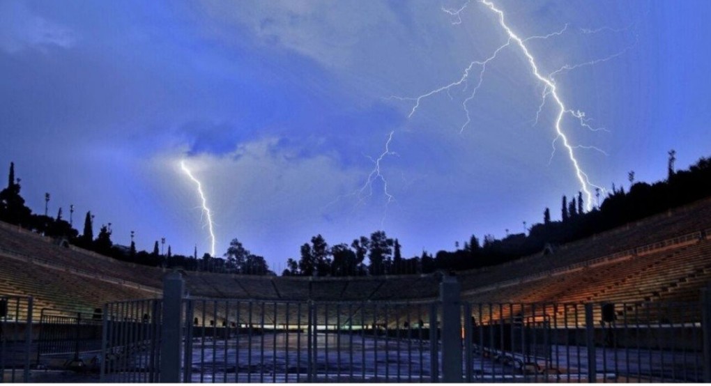 Έντονα καιρικά φαινόμενα: Κεραυνοί και χαλάζι