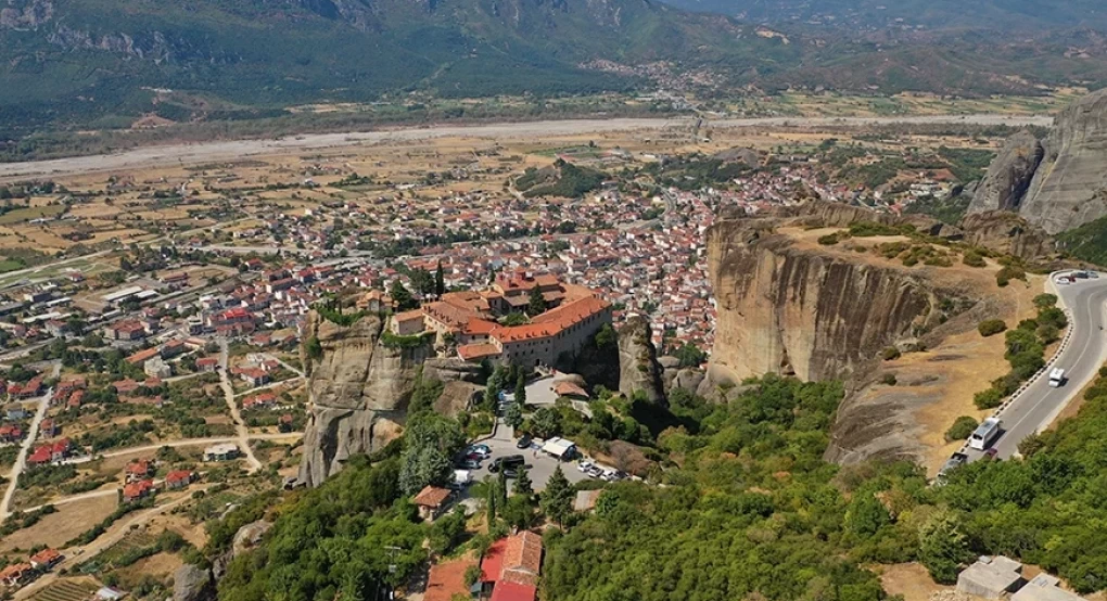 Εντοπίστηκε νεκρός 35χρονος – Έπεσε από τον βράχο στα Μετέωρα